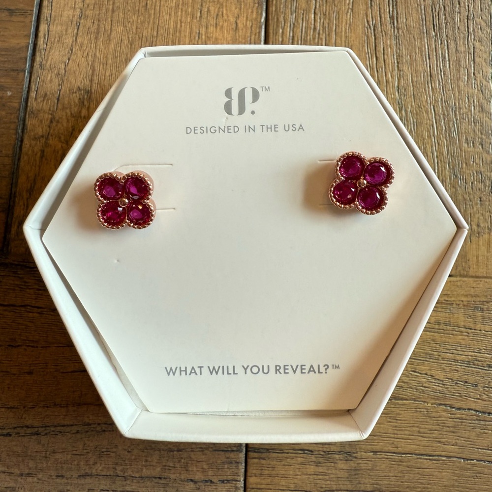 Bomb Party July 2024 Carmela earrings